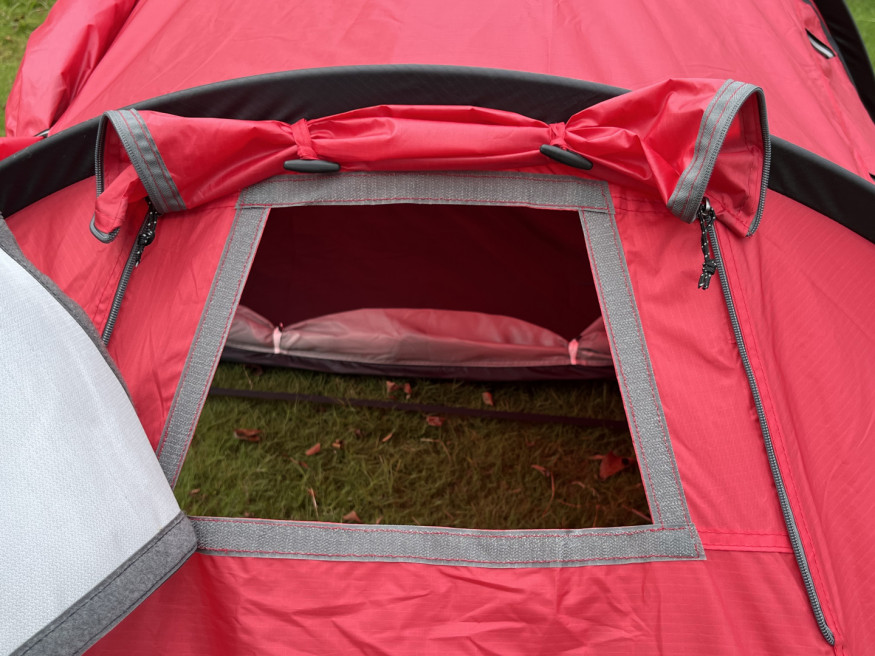Палатка TALBERG Norga 3, двухместная, с выходом под трубу, красный цвет